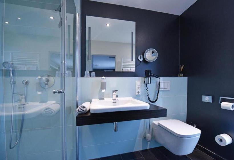 펜션 Gästehaus Und Weingut Bernd Frieden