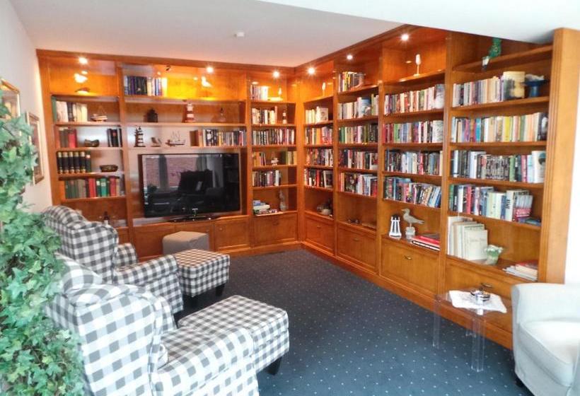 بنسيون Haus Köbesine