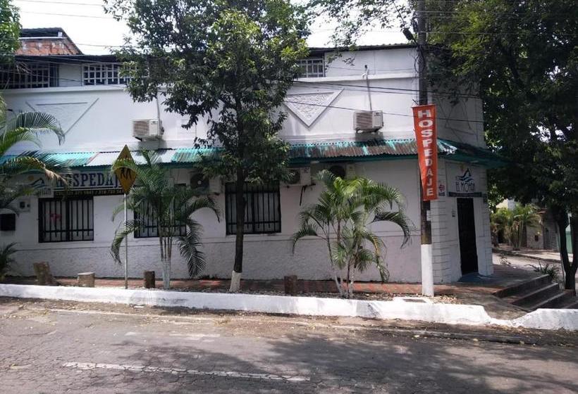 پانسیون Hostal El Mohan