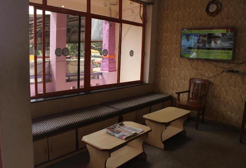 酒店 Santosh Lodge