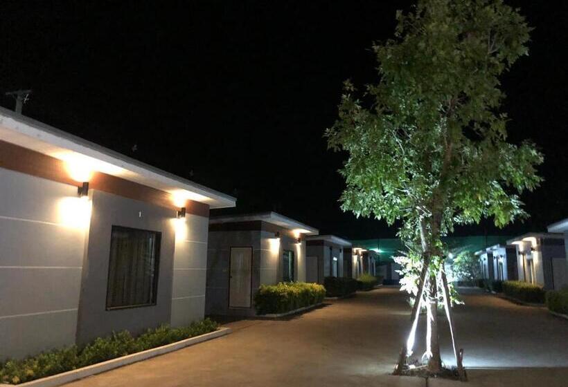 پانسیون Relax Resort