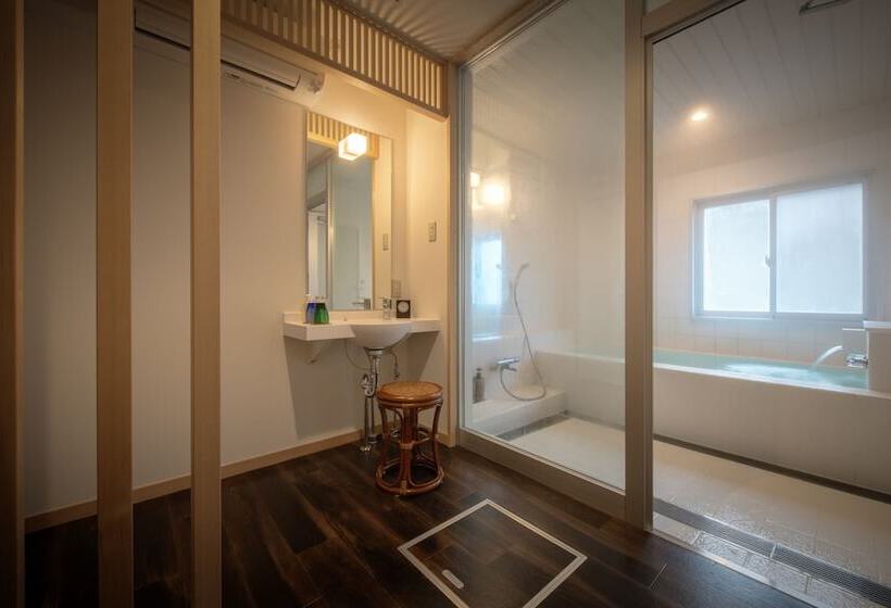 بنسيون Yumori Onsen Hostel