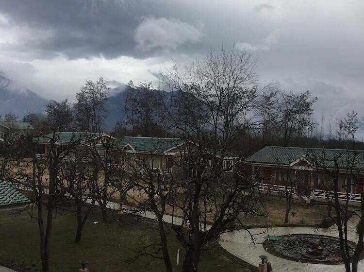 אתר נופש The Orchard Retreat & Spa