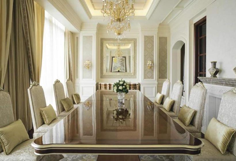 فندق Chifeng Mövenpick  & State Guest House Chifeng