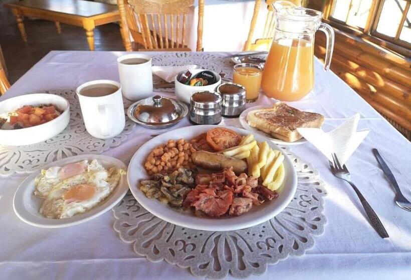 בית מלון כפרי Ledges Retreat