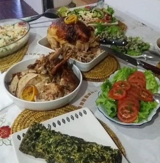 بنسيون Hostal Akainij