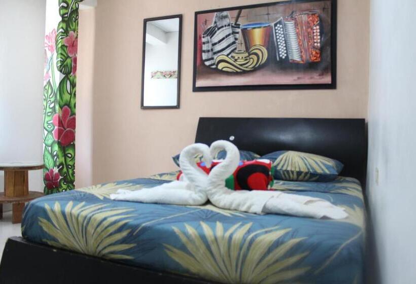 پانسیون Hostal Alto De La Montaña