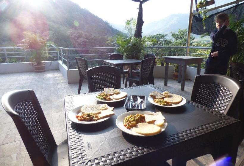 پانسیون Hostal Alto De La Montaña