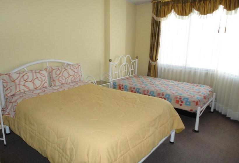بنسيون Hostal El Sol De Cayambe