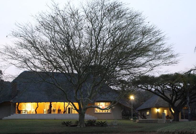 بنسيون La Barune Game Lodge