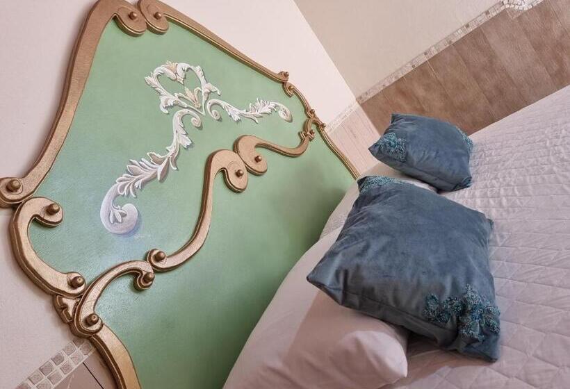 پانسیون Suite Queen D'arte