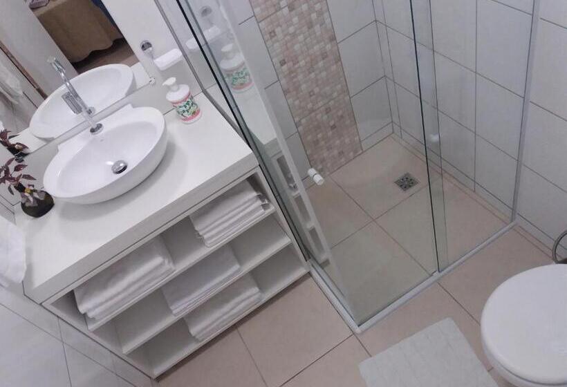 پانسیون Suite Queen D'arte