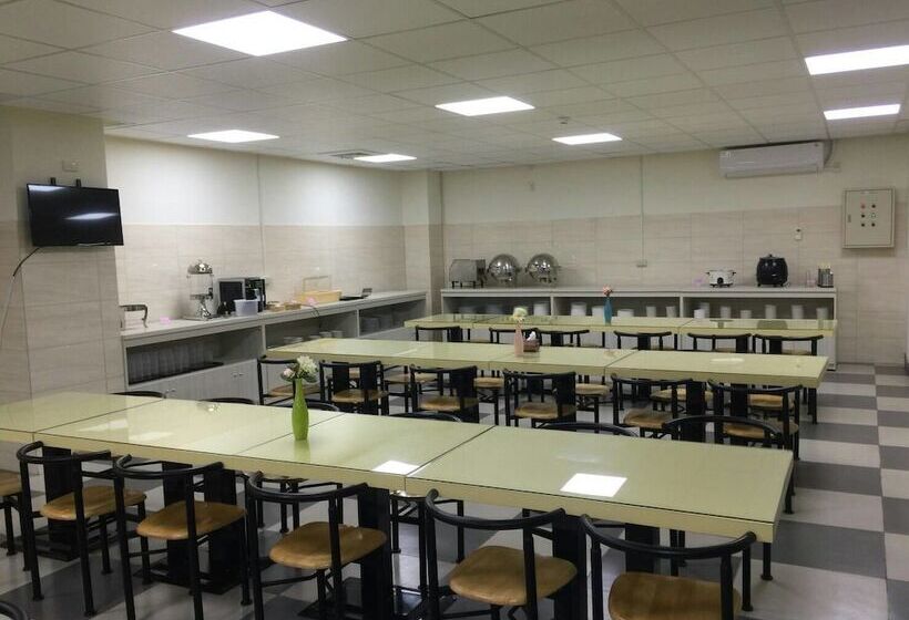 هاستل Gin Jian Commercial