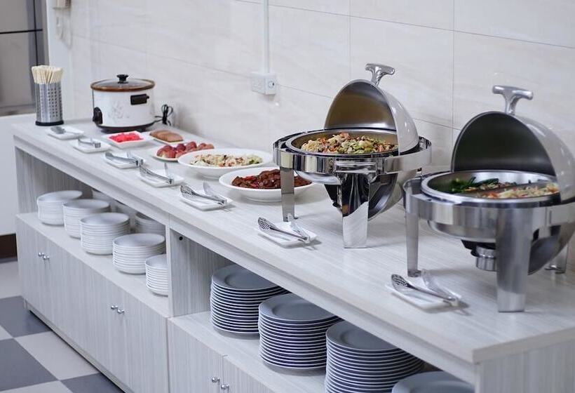 هاستل Gin Jian Commercial