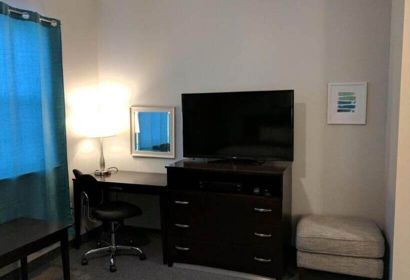Отель The Acorn Suites