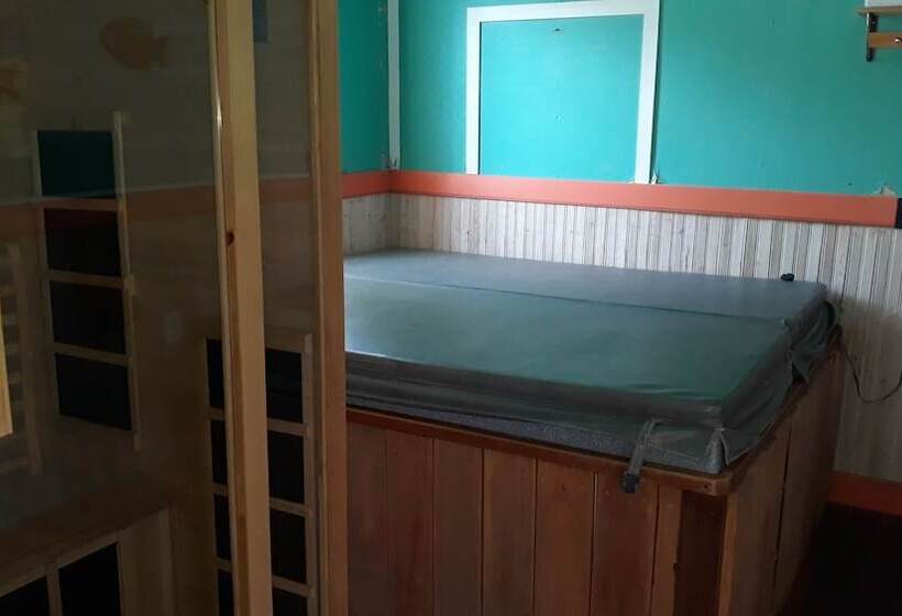 Мотель Columbine Inn