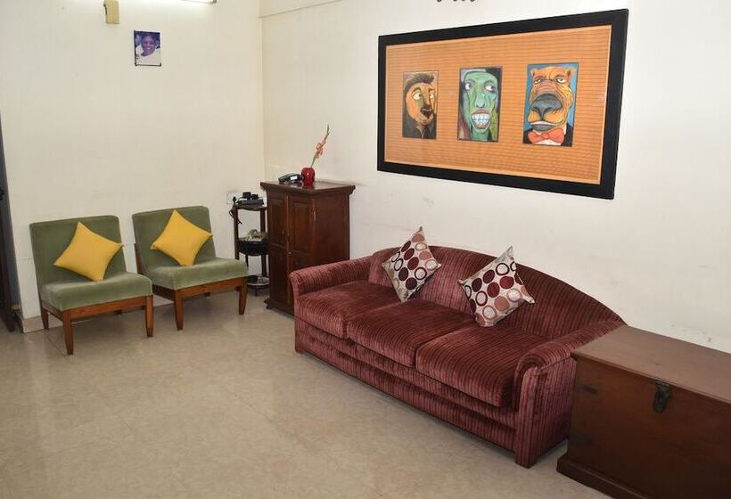 تختخواب و صبحانه Happy Planet