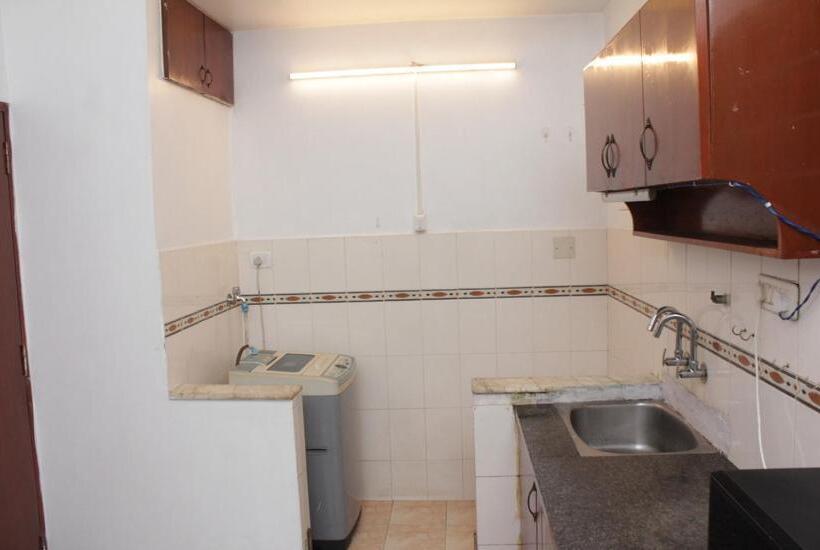 تختخواب و صبحانه Happy Planet