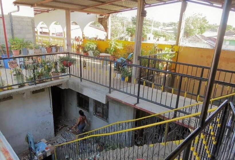 پانسیون Hostal Siero
