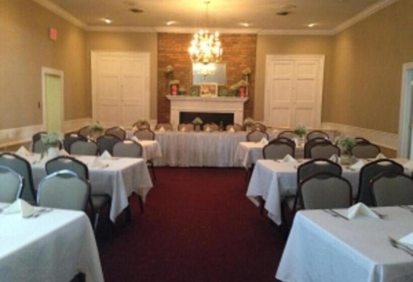 مبيت وإفطار Talbott Tavern And Inn