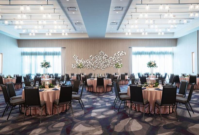 فندق Renaissance Columbus Westervillepolaris