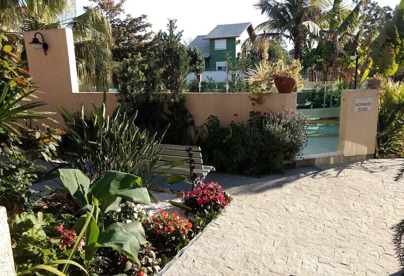 پانسیون Pousada Santa Genoveva Campeche