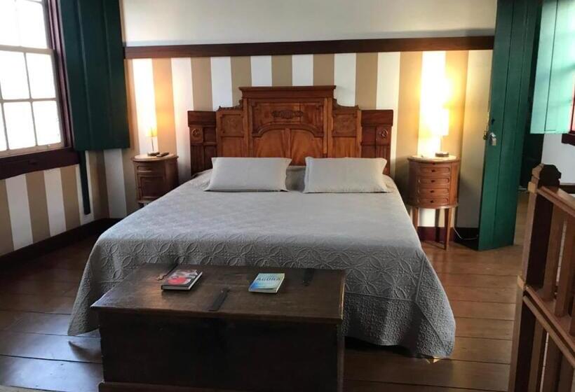 ペンション Pousada Travessia   Minas Gerais