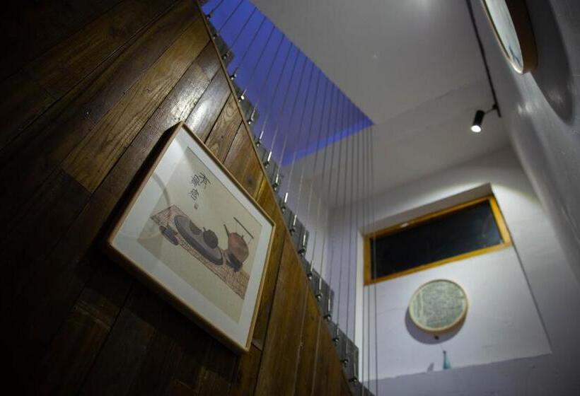 Pension Wally House青山惠风民宿