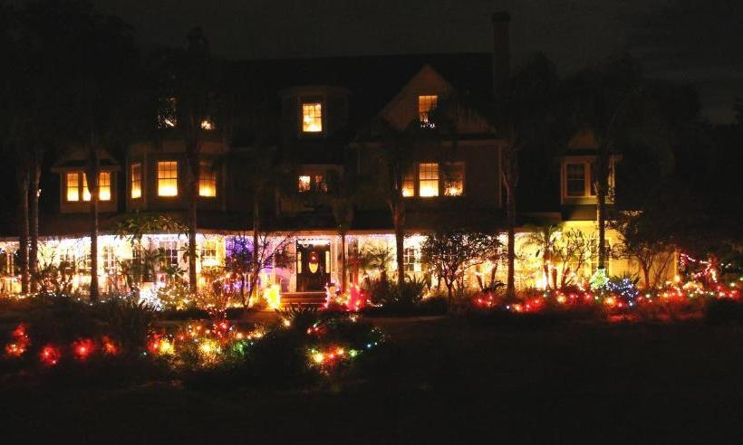 Heron Cay Lakeview Bed & Breakfast