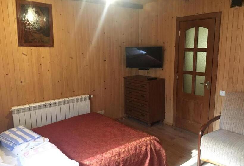بنسيون Guesthouse Kolo Druziv