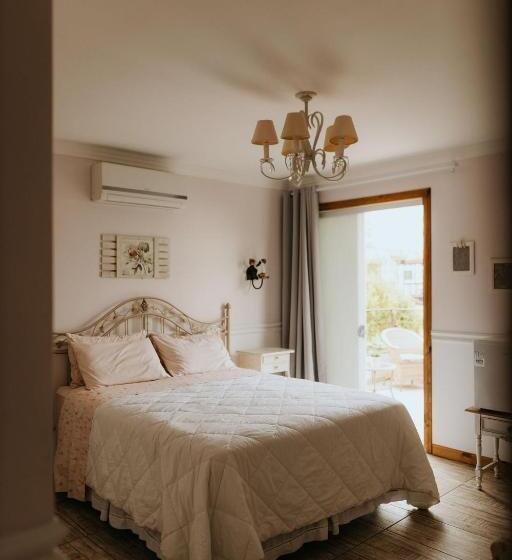 پانسیون Pousada Paty´s Garden