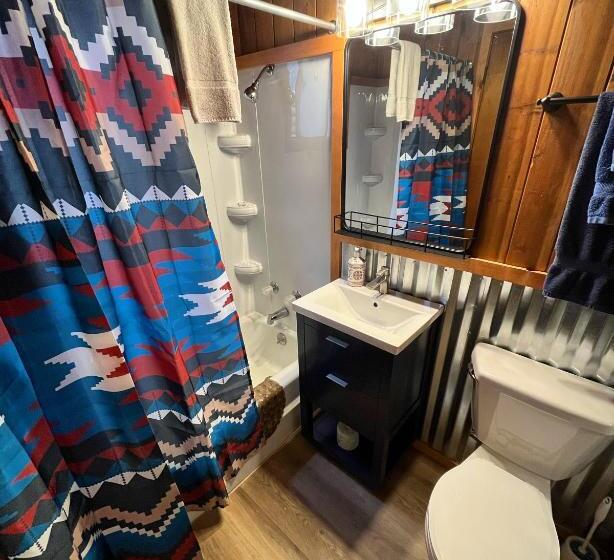 فندق Three Bears Lodge