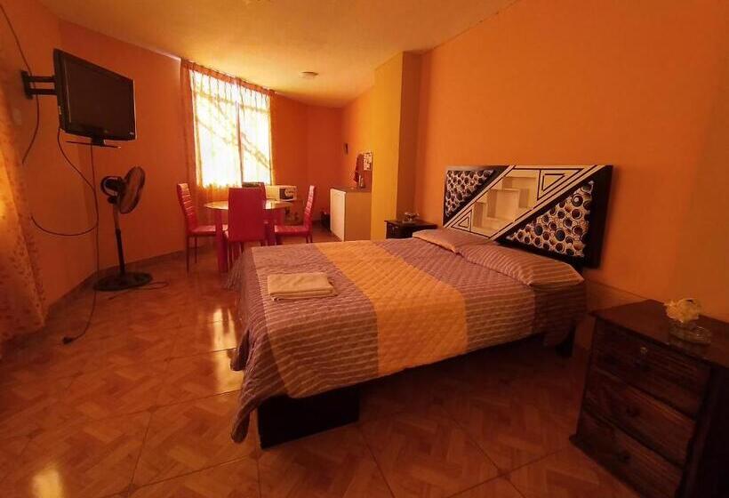 بنسيون Travel House