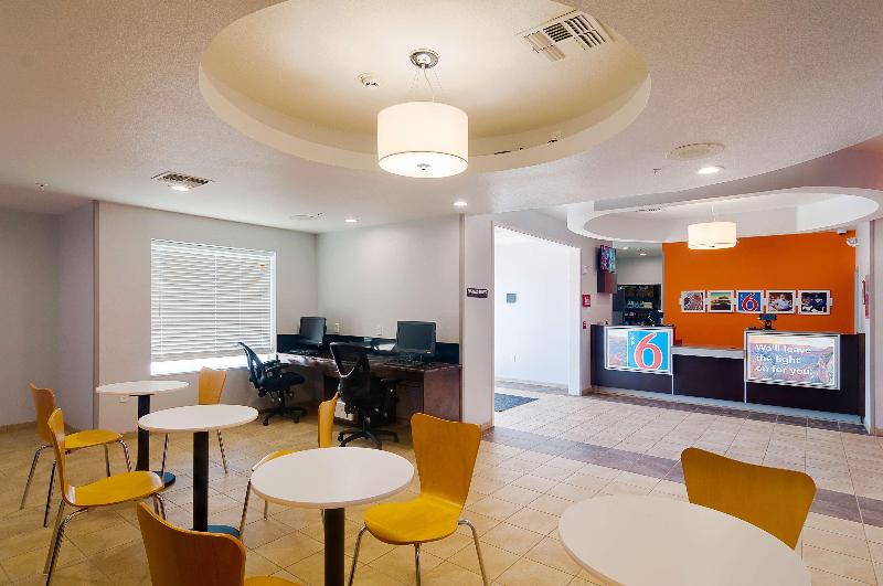Motel 6midland, Tx