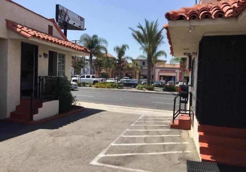 World Motel