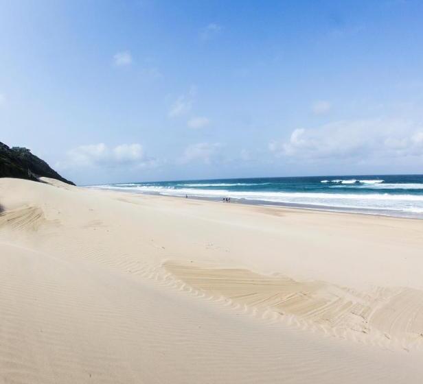 渡假胜地  Golden Beach Village