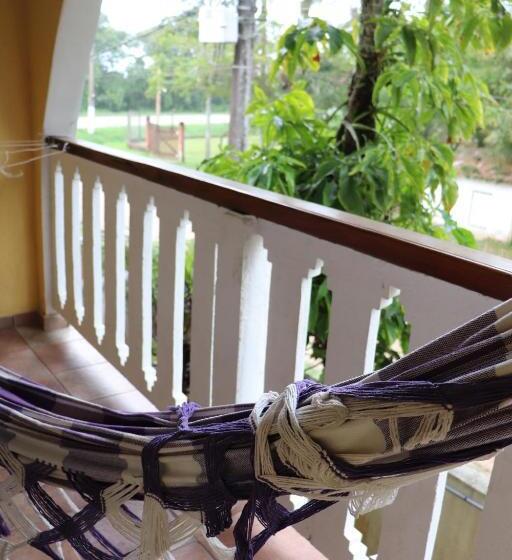 ペンション Camping Pousada Ilha Do Mel   Frente Ao Mar