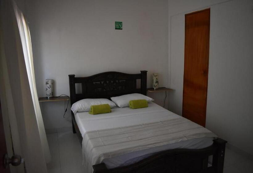 پانسیون Hostal Palohe Taganga