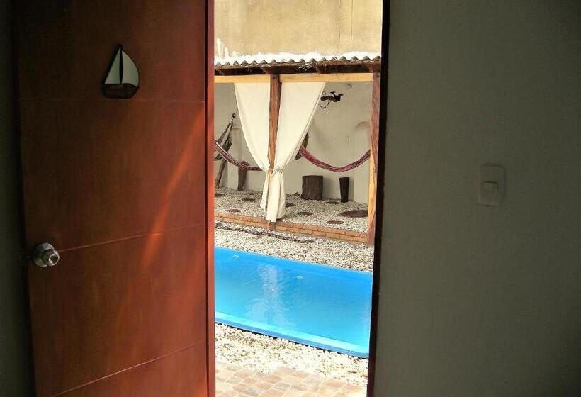 پانسیون Hostal Palohe Taganga