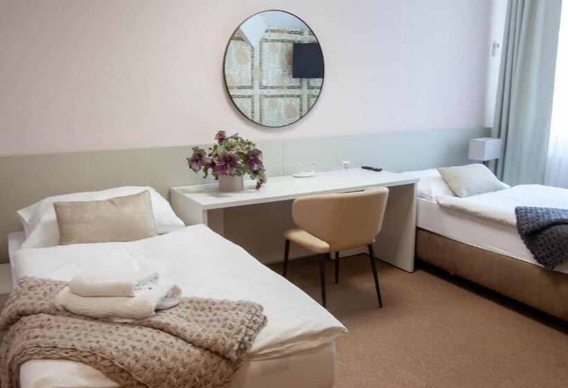 پانسیون Penzion Solid Spa