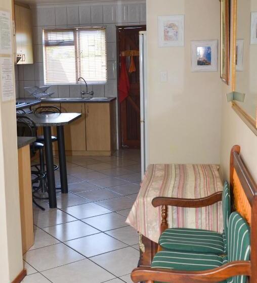ペンション De Helling Self Catering