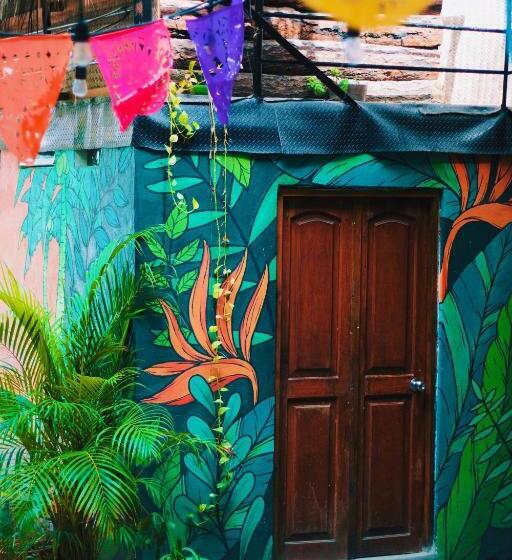 هاستل La Redonda Sayulita Hostal