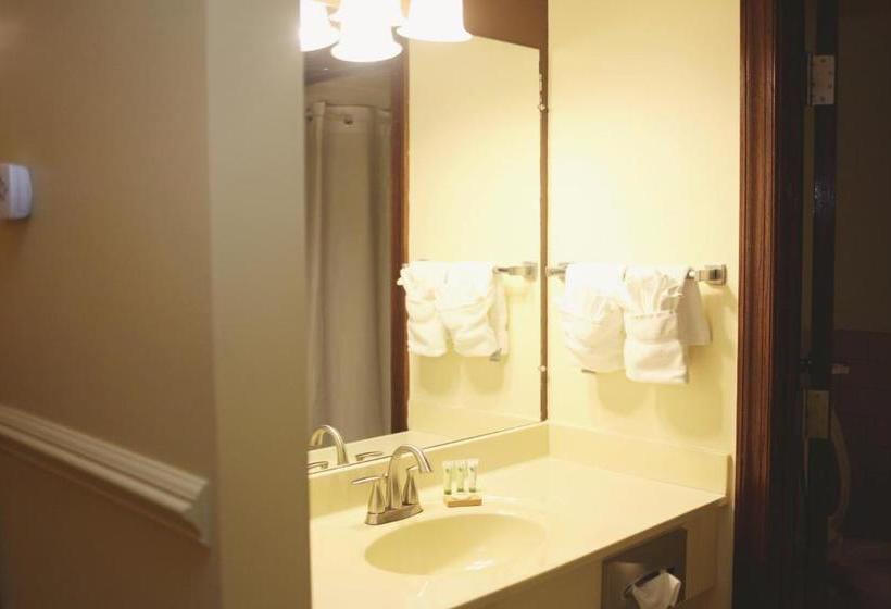 호텔 Sheridan Livery Inn & Restaurant