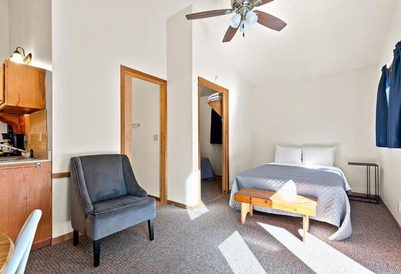 مُتل Harney Camp Cabins