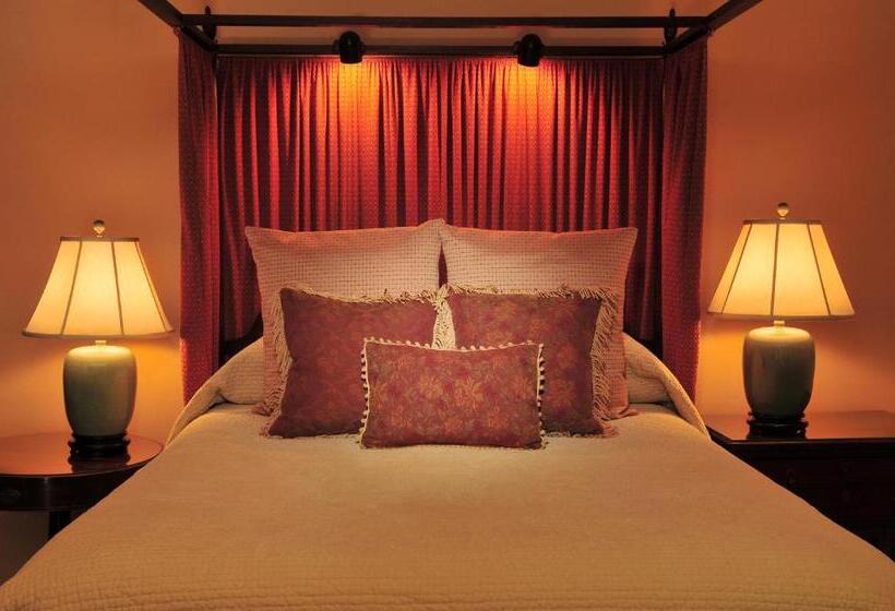 1795 Acorn Inn Bed And Breakfast