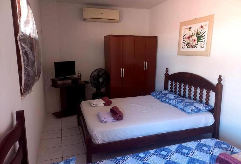 پانسیون Suítes Centro Praia