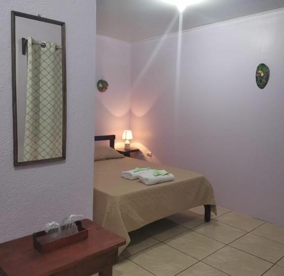 הוסטל Posada Rural Oasis