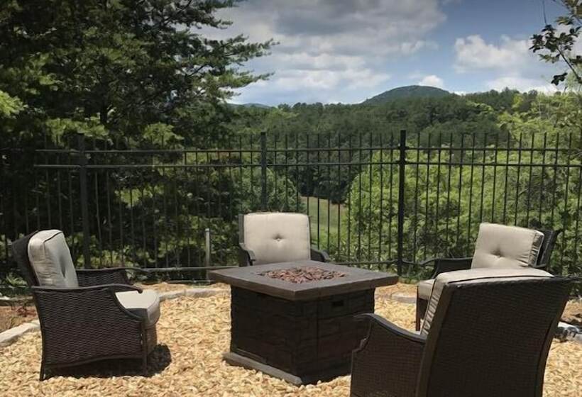 Valhalla Resort