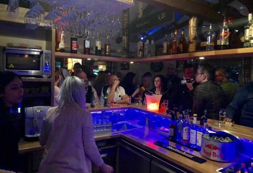 Golf & Skipension Krug