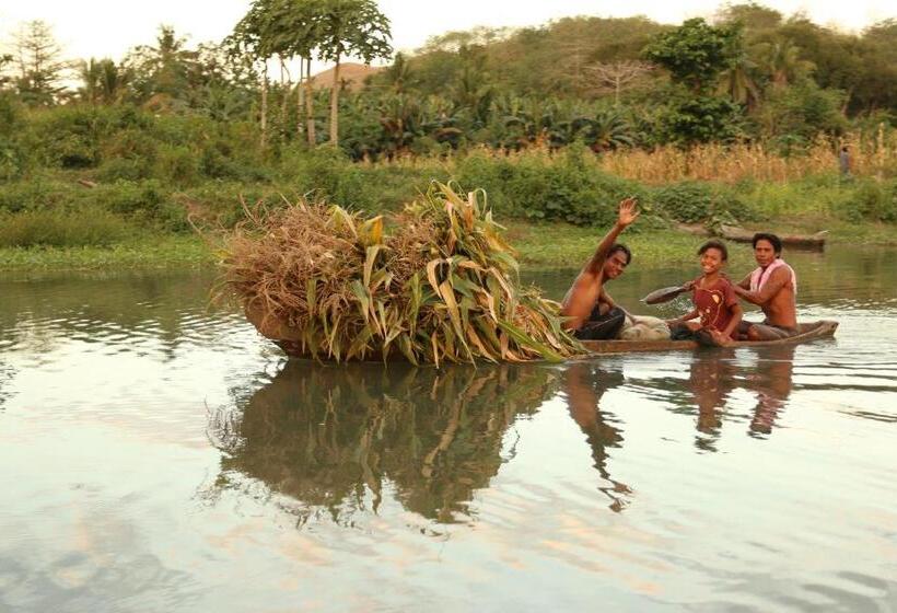 پانسیون Morinda Villa And Resto